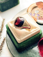 14k Vintage Buff Top Cabochon Garnet Signet Ring