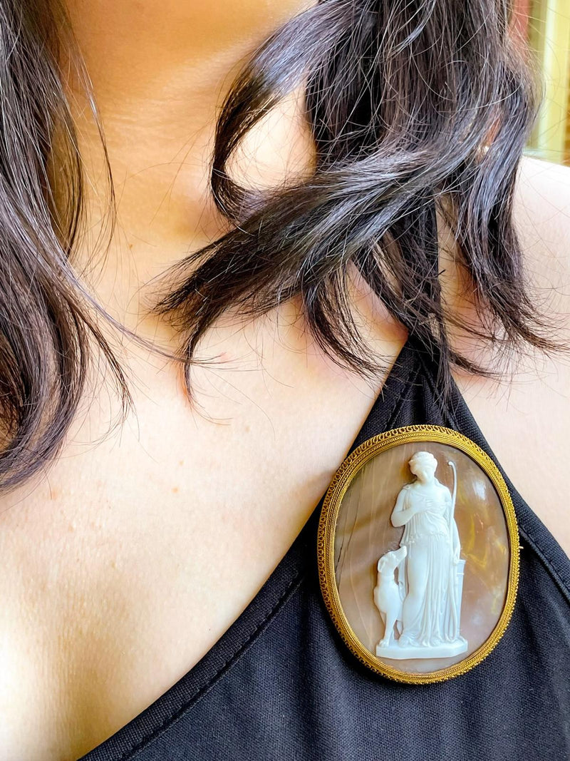 21k Victorian Shell Cameo Brooch