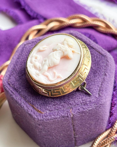 14k Antique Pink Shell Cameo Brooch