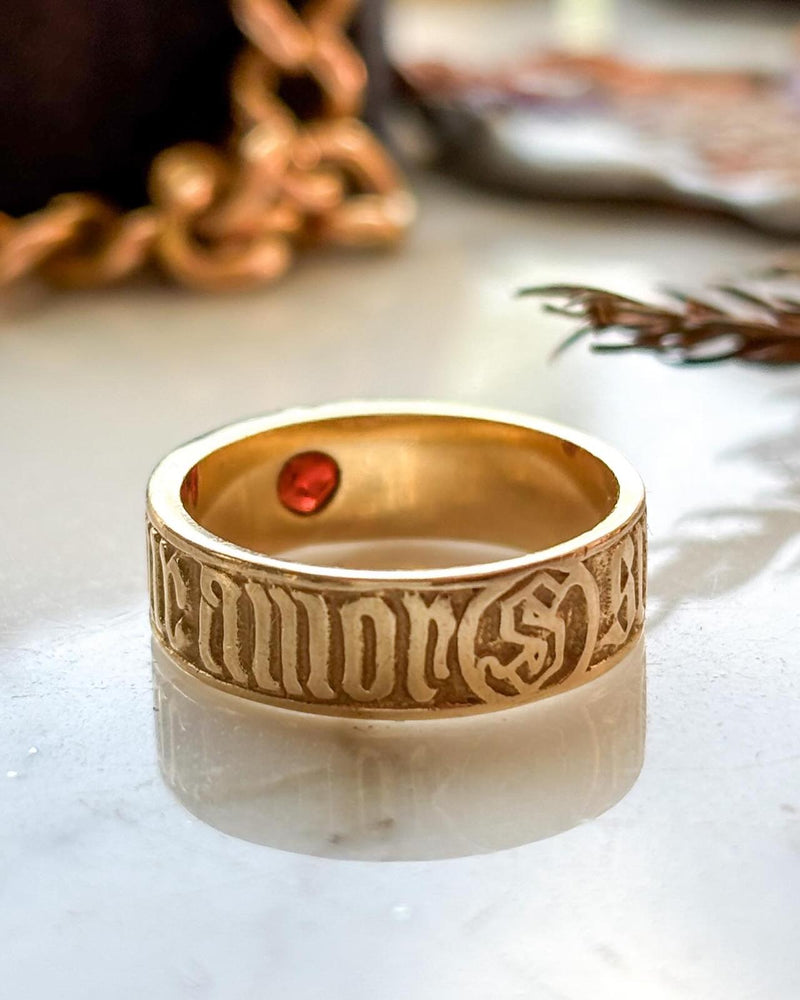 14k Vintage Garnet Posy Ring