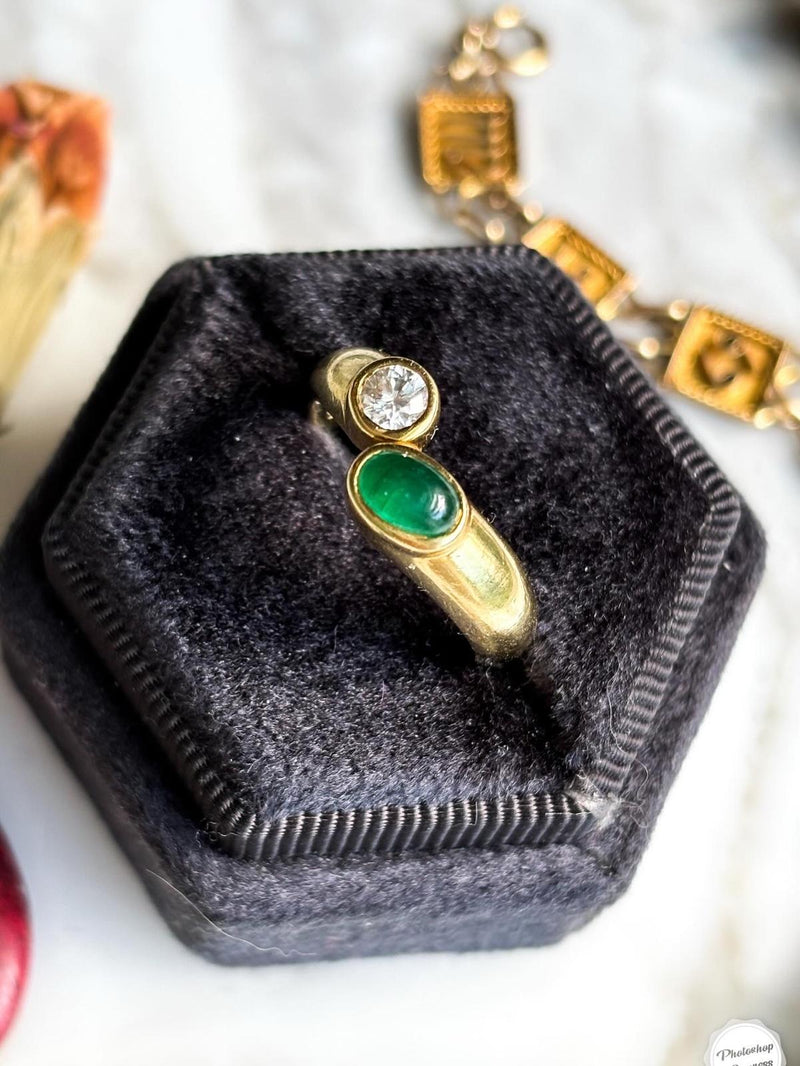 18k Diamond & Emerald Toi et Moi Ring