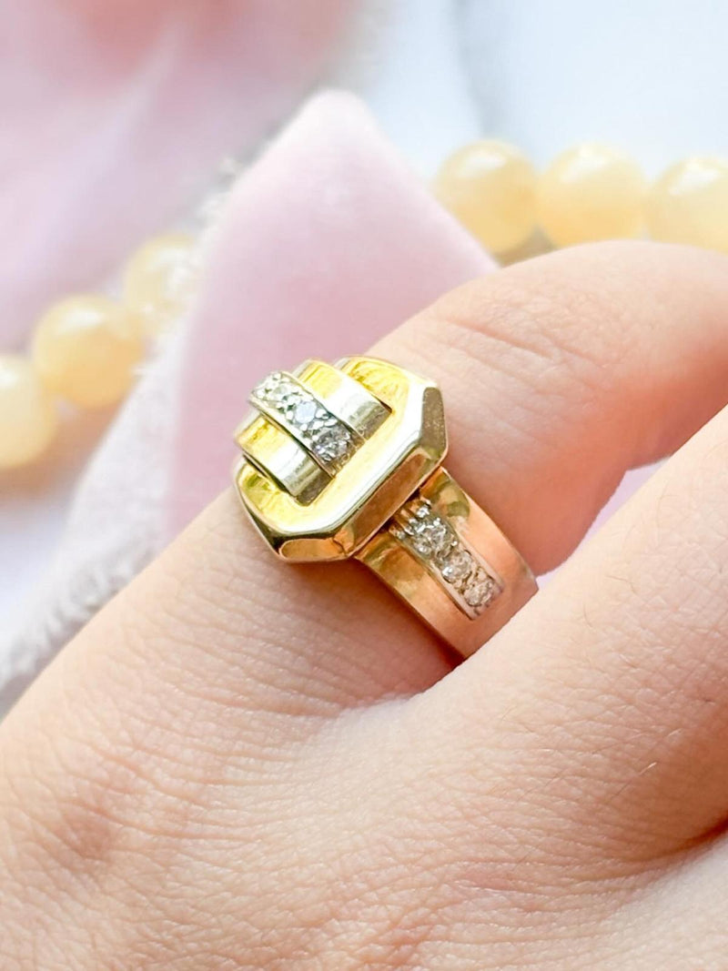 14k Vintage 0.20cttw Diamond Buckle Ring