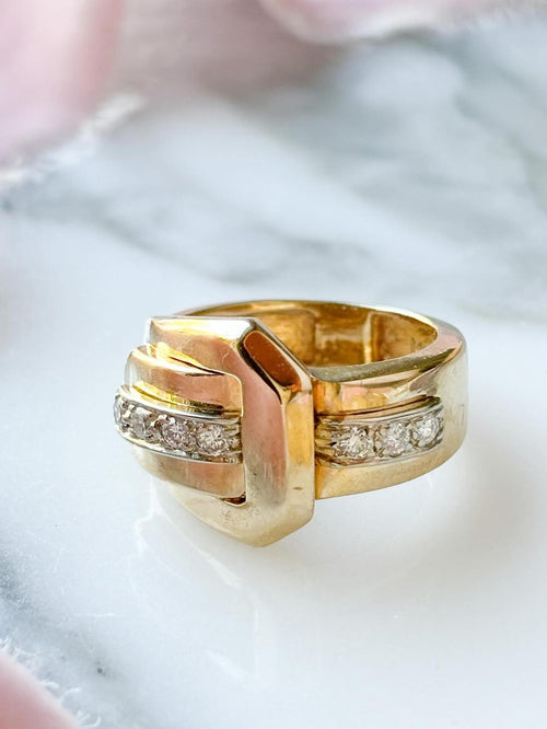 14k Vintage 0.20cttw Diamond Buckle Ring