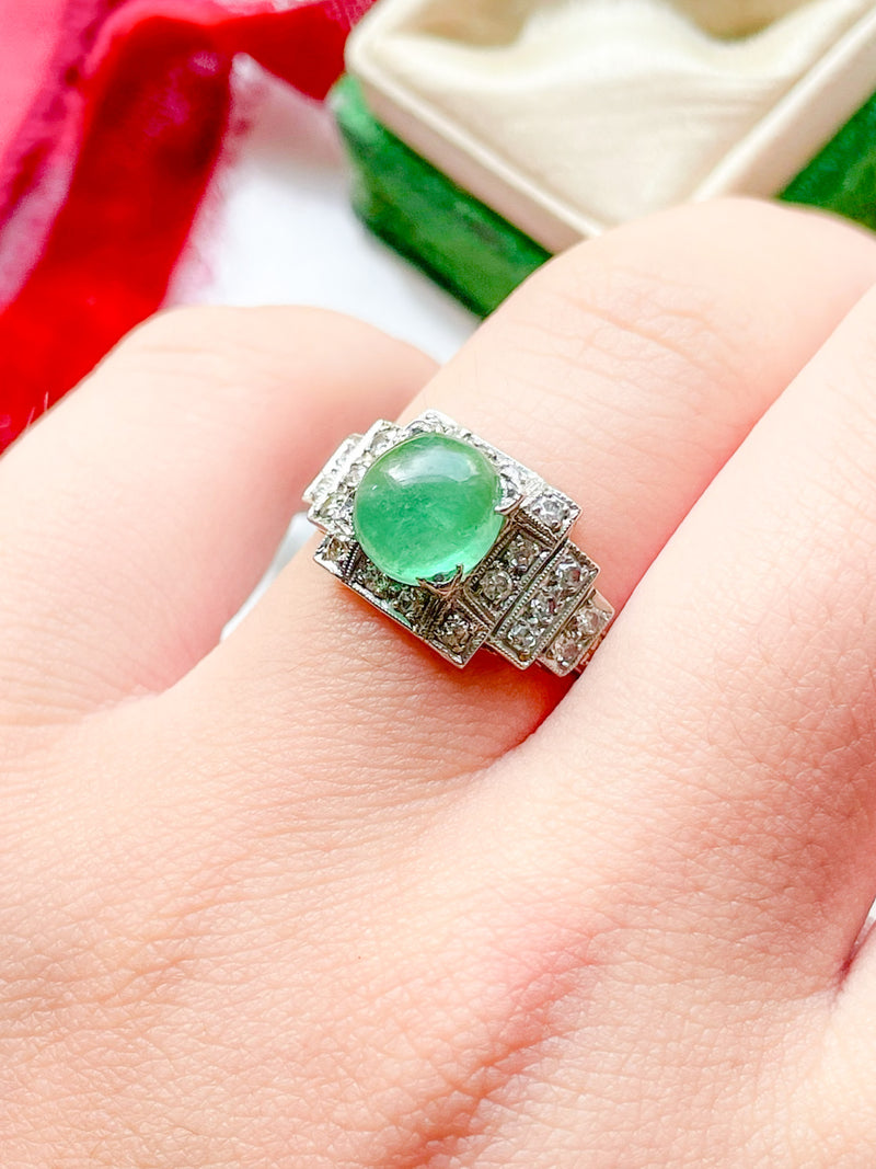 Platinum Art Deco Emerald Cabochon & Diamond Ring