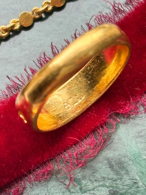 24k Vintage 6.23g Etched Floral Ring