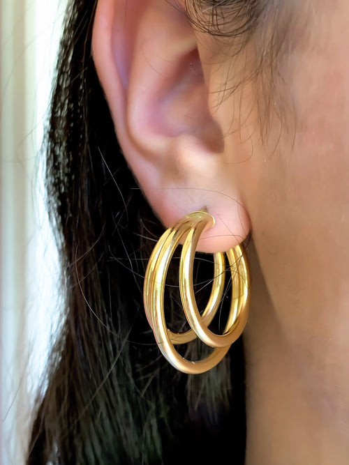 18k Vintage Blue Oro Triple Hoop Earrings